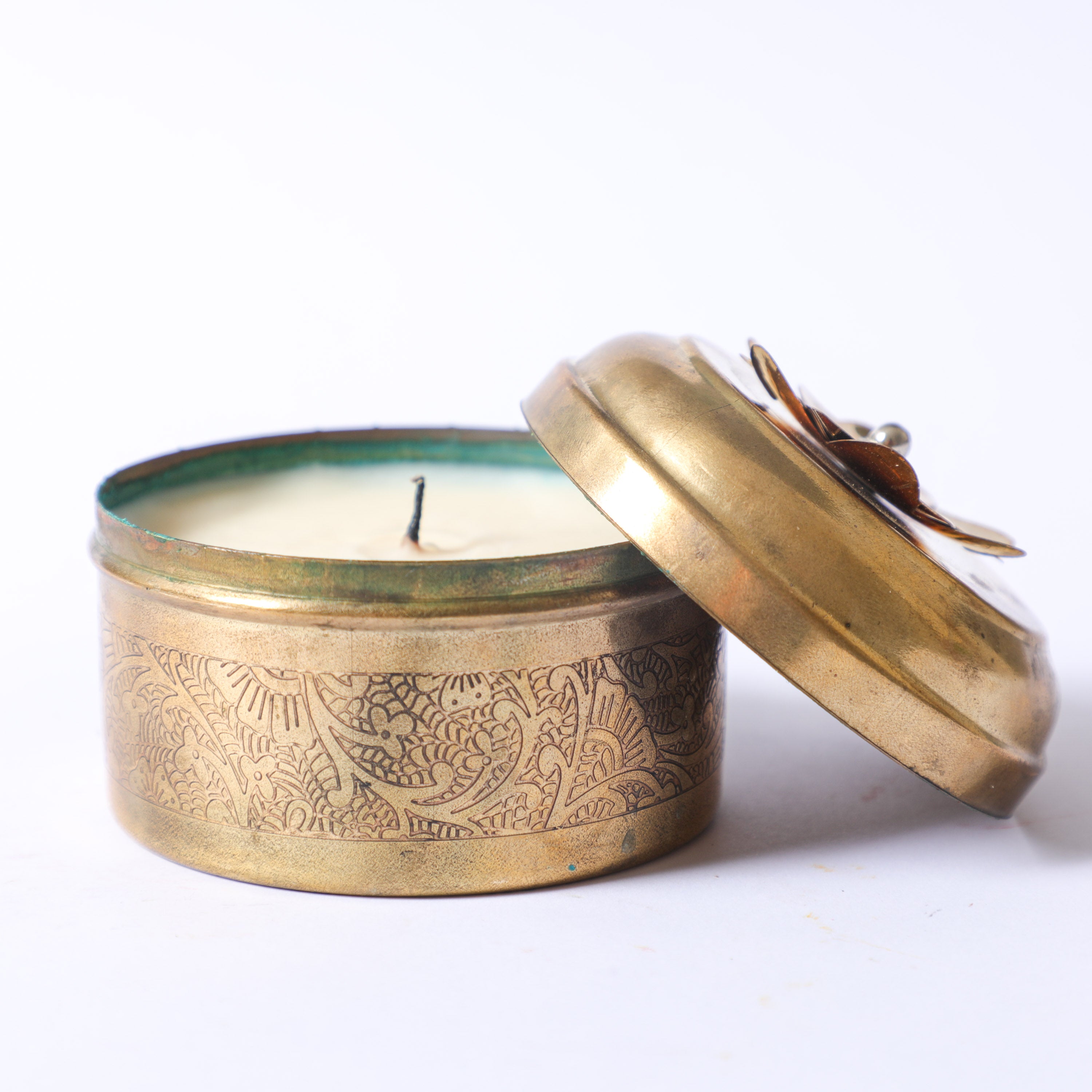 Rose scented candle home decor for all rooms